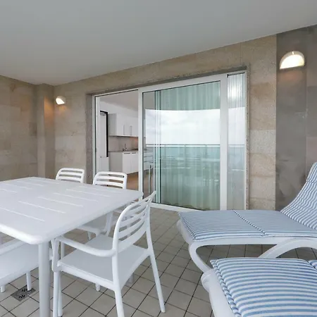 Skyresidence Lignano Sabbiadoro Exterior photo