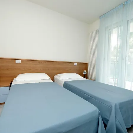 Skyresidence Lignano Sabbiadoro Exterior photo