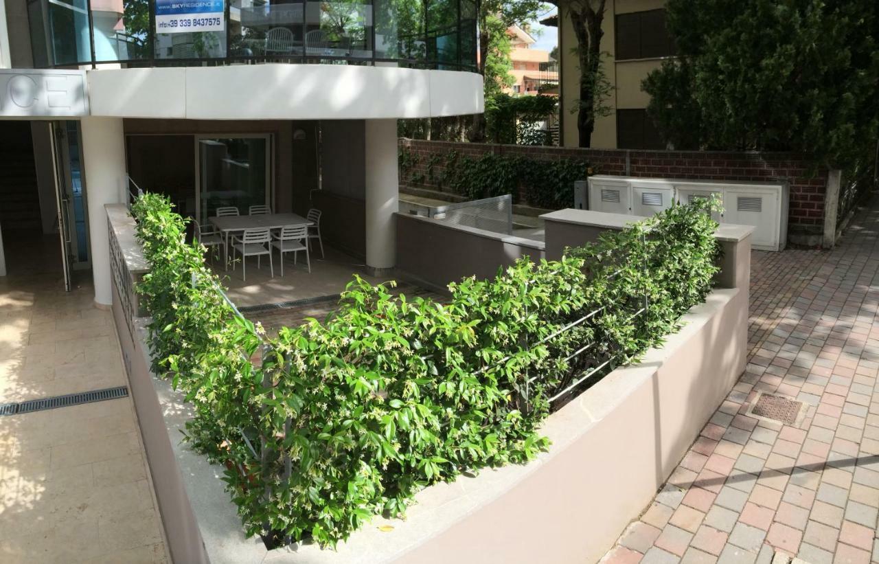 Apartment Skyresidence *