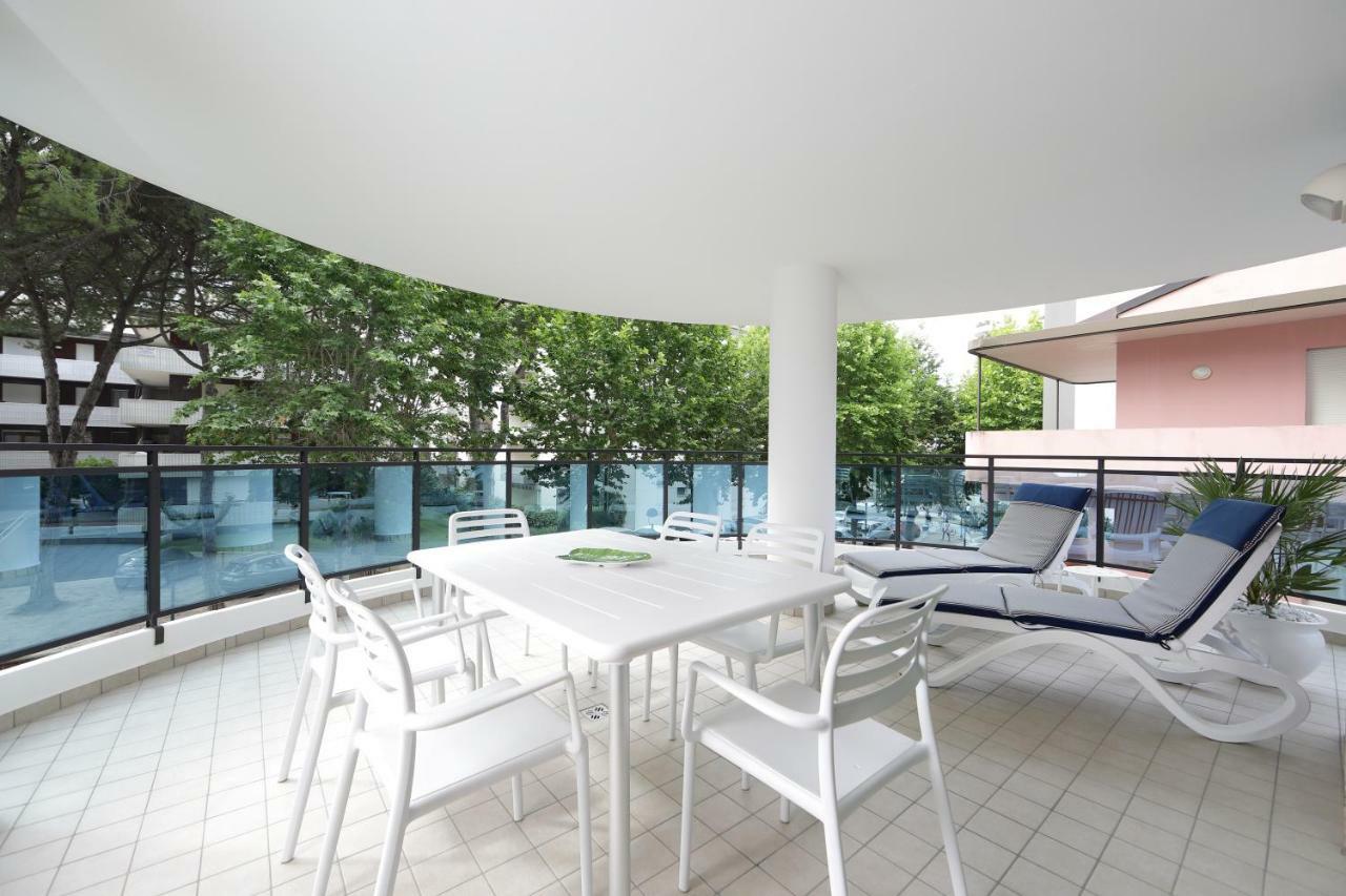 Apartment Skyresidence *
